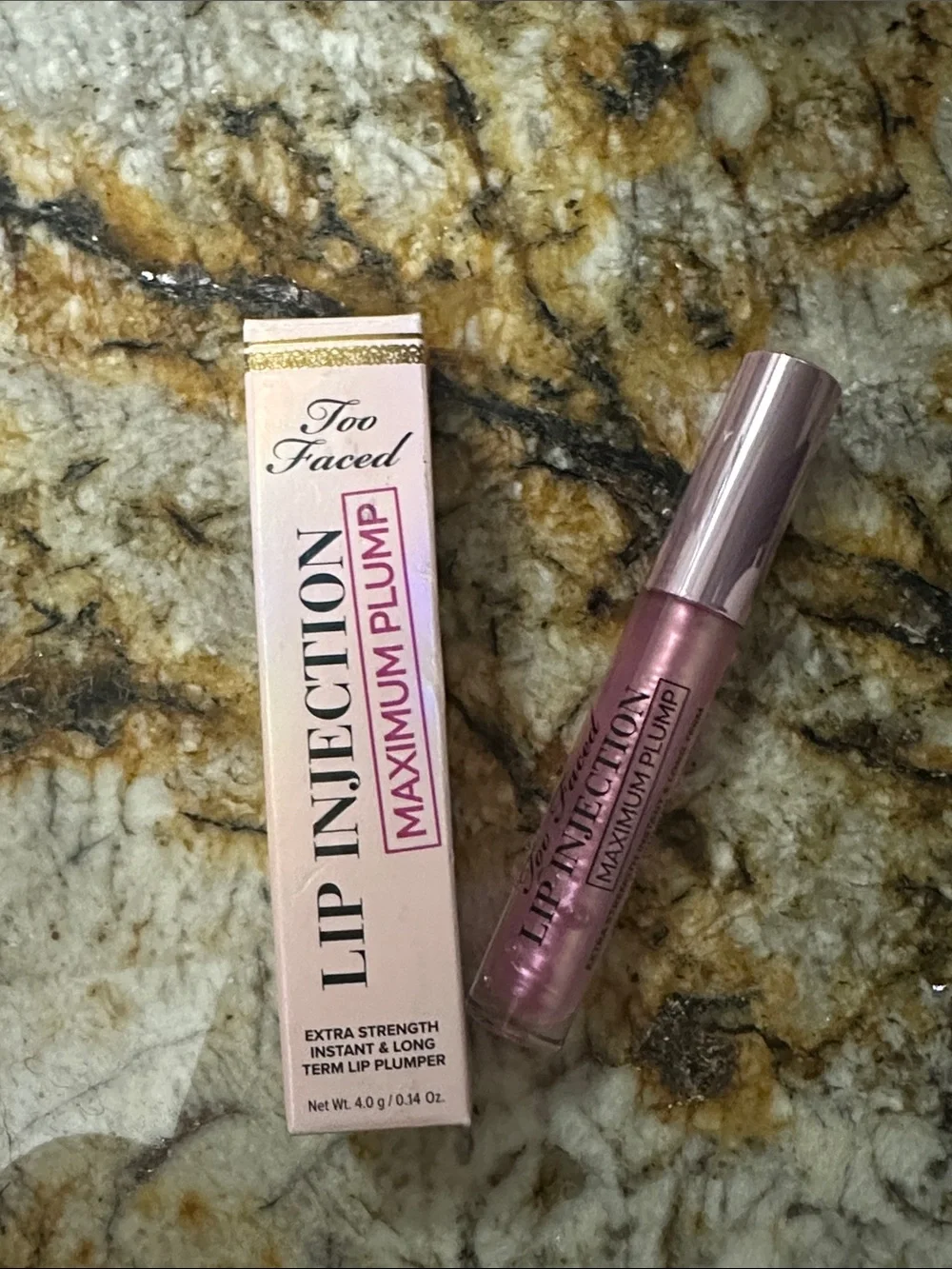 New Too Faced Lip Injection Maximum Plump Lip Gloss - Lavender Daze-Holographic💕